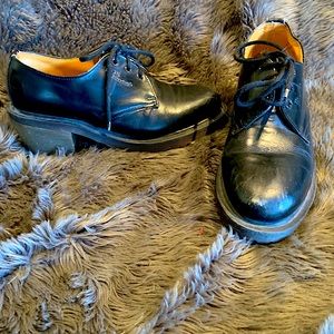 Vintage Women’s Dr. Martens Sz 6.5 Black w/heel